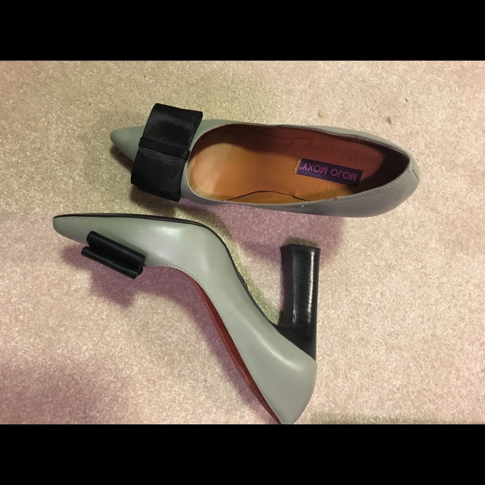High heel shoes